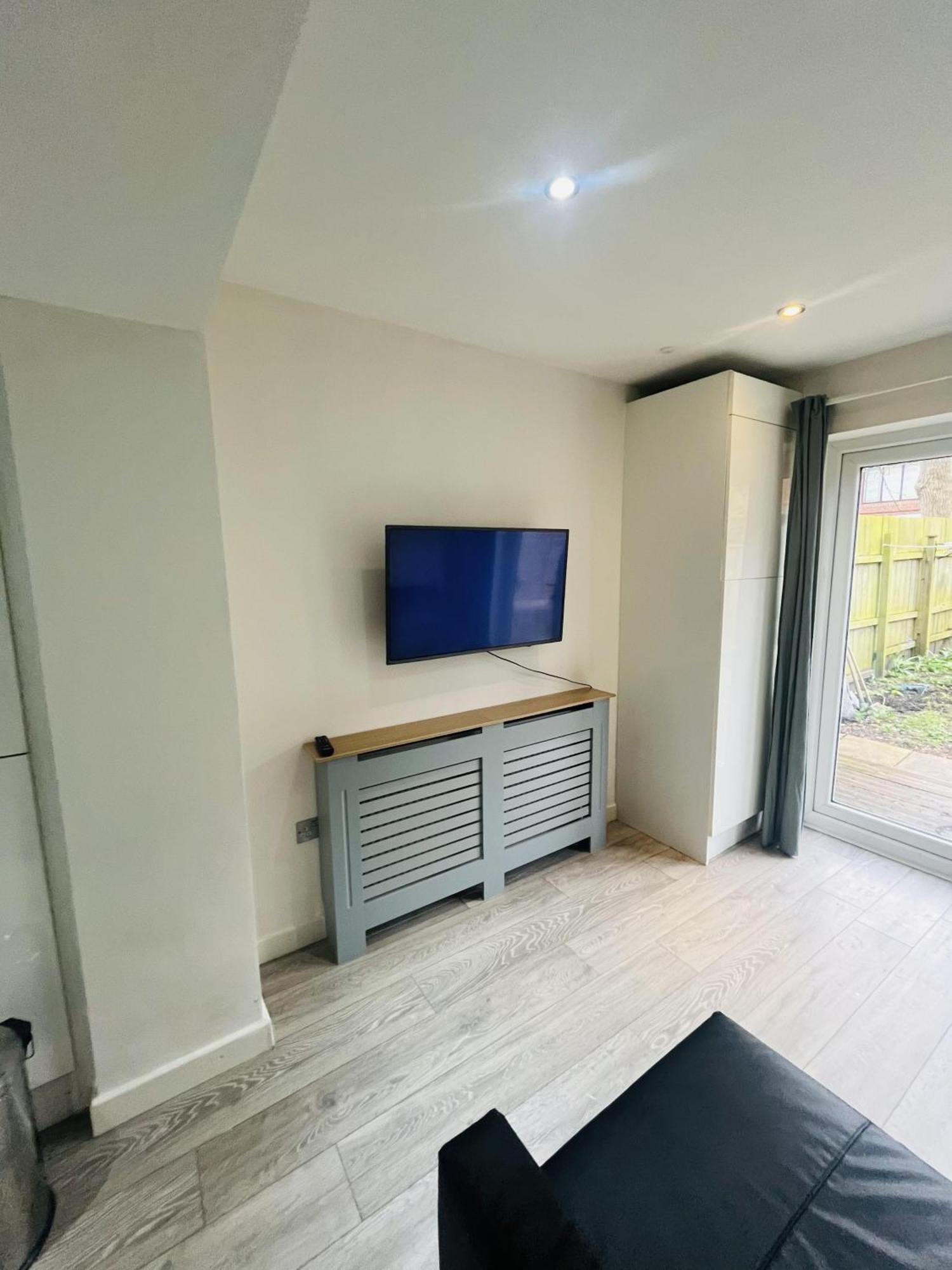 Appartamento Immaculate 2-bed In Londra